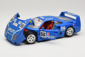 Ferrari F40 Pilot #56 Μπλε Bburago 1:18 3332-BL1 Μέταλλο - εικόνα 2 από 8