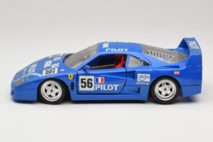 Ferrari F40 Pilot #56 Μπλε Bburago 1:18 3332-BL1 Μέταλλο - εικόνα 4 από 8