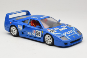 Ferrari F40 Pilot #56 Μπλε Bburago 1:18 3332-BL1 Μέταλλο - εικόνα 6 από 8