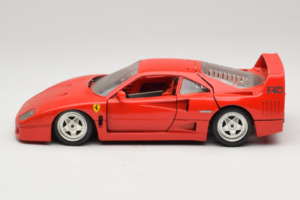 Ferrari F40 Κόκκινο Diamond Edition Bburago 1:18 3022-P1 Μέταλλο - εικόνα 4 από 8