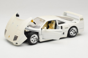 Ferrari F40 Λευκό Bburago 1:18 3332-W4 Μέταλλο - εικόνα 2 από 8