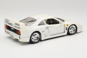 Ferrari F40 Λευκό Bburago 1:18 3332-W4 Μέταλλο - εικόνα 3 από 8