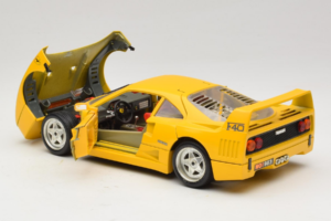 Ferrari F40 Κίτρινο Bburago 1:18 3032-Y1 Μέταλλο - εικόνα 5 από 8