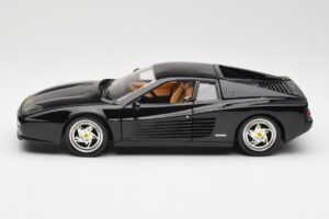 Ferrari F512M Μαύρο Hot Wheels 1:18 23922 Μέταλλο - εικόνα 4 από 8