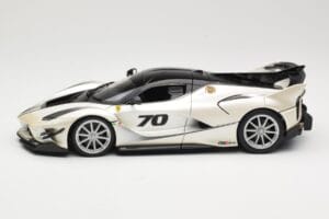 Ferrari FXX-K Evo #70 Λευκό Bburago 1:18 18-16012 Μέταλλο - εικόνα 4 από 8