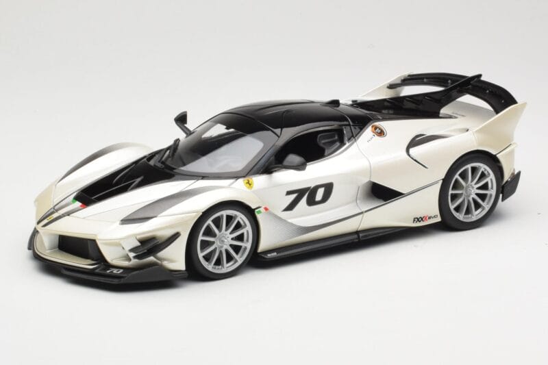 Ferrari FXX-K Evo #70 Λευκό Bburago 1:18 18-16012 Μέταλλο