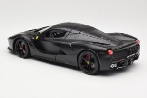 Ferrari LaFerrari F150 Matte Black Bburago 1:18 18-16901BK Μέταλλο - εικόνα 7 από 8