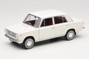 Fiat 124 Λευκό IXO 1:18 18CMC205OP Μέταλλο