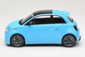 Abarth 500e Μπλε IXO 1:18 MCG18499 Μέταλλο - εικόνα 3 από 6
