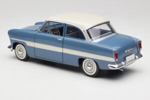 Ford Taunus 12M P2 Μπλε Ρίγες Revell 1:18 08880-M1 Μέταλλο - εικόνα 7 από 8