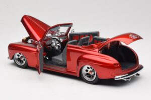 Ford Cabriolet Red Metallic Road Signature 1:18 30028 Μέταλλο - εικόνα 5 από 8