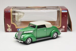 Ford Καμπριολέ Πράσινο Road Signature 1:18 92239 Μέταλλο - εικόνα 8 από 8