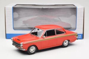 Ford Cortina Lotus Red & Gold Stripe MCG 1:18 MCG18532 Μέταλλο - εικόνα 6 από 6