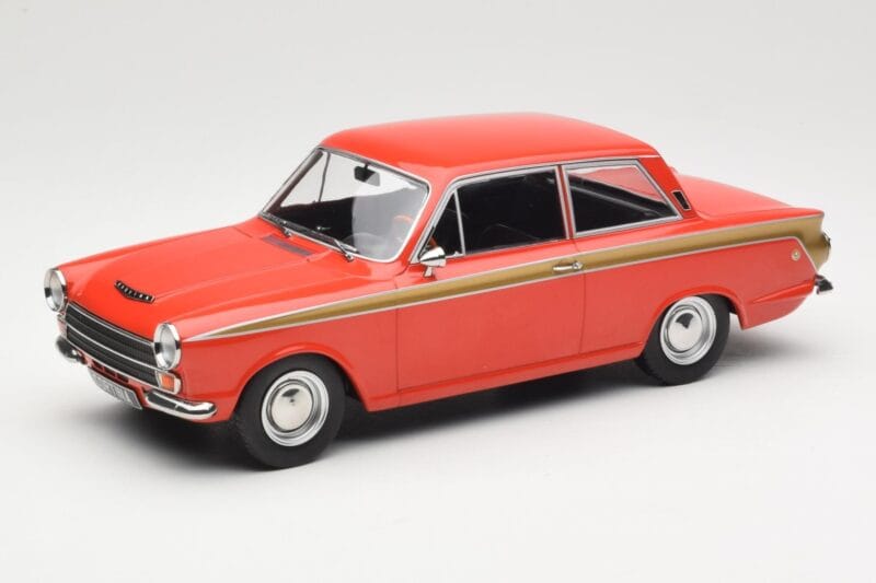 Ford Cortina Lotus Red & Gold Stripe MCG 1:18 MCG18532 Μέταλλο