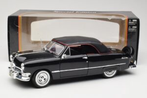 Ford Deluxe Καμπριολέ Μαύρο Maisto 1:18 31681 Μέταλλο - εικόνα 8 από 8