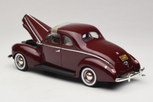 Ford Deluxe Coupe Σκούρο Κόκκινο ERTL 1:18 7936 Μέταλλο - εικόνα 5 από 7