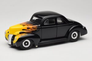 Ford Deluxe Hot Rod Μαύρο Universal Hobbies 1:18 6002 Μέταλλο