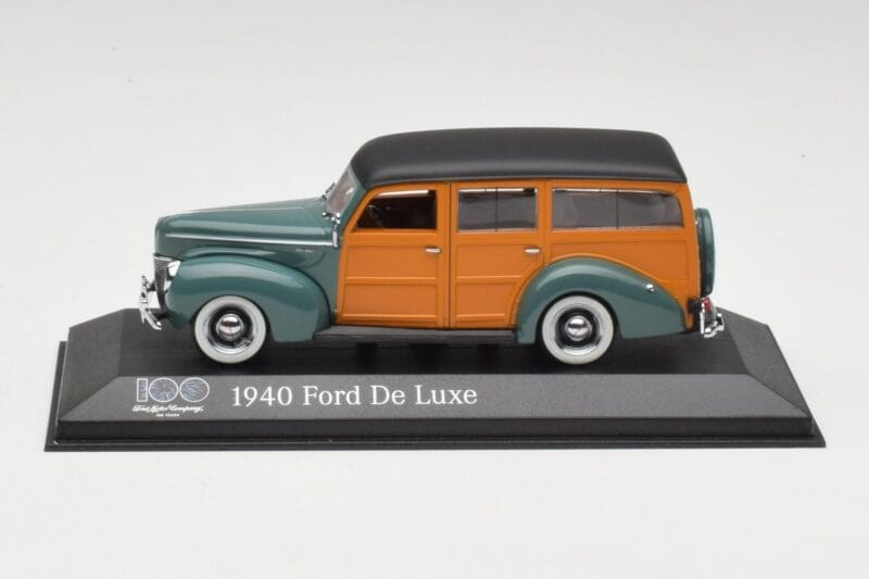 Ford Deluxe Woody Forest Πράσινο Minichamps 1:43 FORD20002 Μέταλλο