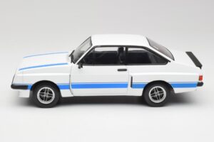 Ford Escort Mk2 RS 2000 X-Pack Diamond Λευκό & Μπλε Stripe MCG 1:18 MCG18350 Μέταλλο - εικόνα 3 από 6