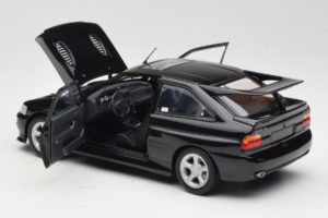 Ford Escort RS Cosworth Black Metallic Minichamps 1:18 150089020 Μέταλλο - εικόνα 5 από 8