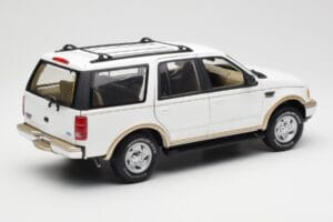 Ford Expedition Eddie Bauer Λευκό UT Models 1:18 22712 Μέταλλο - εικόνα 3 από 8