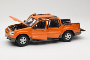 Ford Explorer Sport Trac Πορτοκαλί Maisto 1:18 536891G Μέταλλο - εικόνα 2 από 8