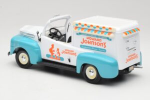 Ford F-1 Howard Johnson's Ice Cream Road Signature 1:18 92229 Μέταλλο - εικόνα 5 από 6