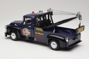 Ford F-100 Ρυμουλκό Bob's Towing Welly 1:18 19834-W Μέταλλο - εικόνα 5 από 6