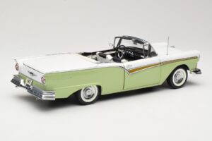 Ford Fairlane Skyliner Πράσινο & Λευκό Sun Star 1:18 FORD003 Μέταλλο - εικόνα 4 από 9