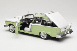 Ford Fairlane Skyliner Πράσινο & Λευκό Sun Star 1:18 FORD003 Μέταλλο - εικόνα 6 από 9