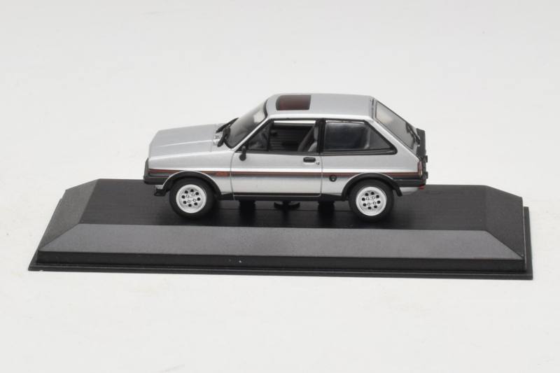 Ford Fiesta XR2 Ασημί Minichamps 1:43 400085160 Μέταλλο