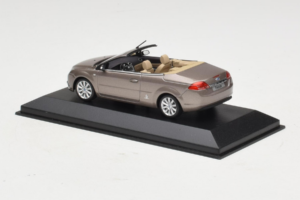 Ford Focus Mk2 CC Γκρι Minichamps 1:43 FORD005 Μέταλλο - εικόνα 3 από 4