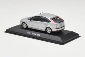 Ford Focus Mk2 Moondust Ασημί Minichamps 1:43 FOCUS002 Μέταλλο - εικόνα 3 από 4