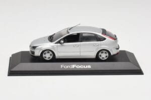 Ford Focus Mk2 Moondust Ασημί Minichamps 1:43 FOCUS002 Μέταλλο