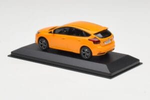 Ford Focus ST Mk3 Tangerine Scream Minichamps 1:43 FOCUS001 Μέταλλο - εικόνα 3 από 4
