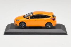 Ford Focus ST Mk3 Tangerine Scream Minichamps 1:43 FOCUS001 Μέταλλο