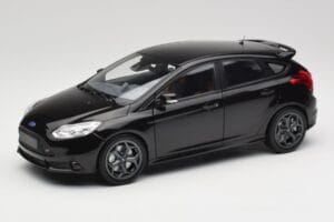 Ford Focus ST Mk2 Panther Black Metallic Minichamps 1:18 110082000 Μέταλλο