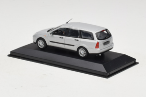 Ford Focus Mk1 Turnier Ασημί Minichamps 1:43 FOCUS004 Μέταλλο - εικόνα 3 από 5