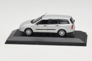 Ford Focus Mk1 Turnier Ασημί Minichamps 1:43 FOCUS004 Μέταλλο