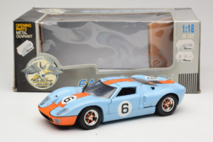 Ford GT40 Gulf #6 J. Ickx / J. Oliver 24 Hours of Le Mans 1969 Eagles Race 1:18 300600 Μέταλλο - εικόνα 8 από 8