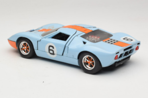 Ford GT40 Gulf #6 J. Ickx / J. Oliver 24 Hours of Le Mans 1969 Revell 1:18 48824 Μέταλλο - εικόνα 7 από 8
