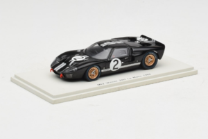 Ford GT40 Mk II #2 B. McLaren / C. Amon Shelby American Winner 24 Hours of Le Mans 1966 Spark 1:43 43LM66-O1 Ρητίνη - εικόνα 2 από 4