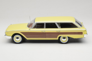 Ford Country Squire Κίτρινο MCG 1:18 MCG18048 Μέταλλο - εικόνα 3 από 6