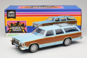 Ford LTD Country Squire Charlie's Angels Movie GreenLight 1:18 19066 Μέταλλο - εικόνα 8 από 8