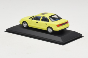 Ford Mondeo Mk1 Citrus Yellow Minichamps 1:43 MIN0821001 Μέταλλο - εικόνα 3 από 4