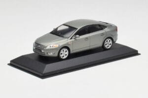 Ford Mondeo Mk3 Sedan Γκρι Metallic Minichamps 1:43 IND403086003 Μέταλλο - εικόνα 2 από 4