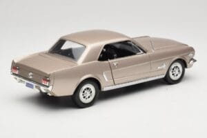 Ford Mustang 1964 1/2 Ασημί Mira 1:18 6127 Μέταλλο - εικόνα 3 από 8