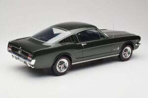 Ford Mustang Fastback Ivy Green Otto 1:12 G079 Ρητίνη - εικόνα 2 από 6
