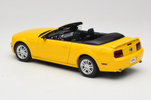 Ford Mustang GT S197 Καμπριολέ Screaming Yellow AUTOart 1:18 73062 Μέταλλο - εικόνα 7 από 8