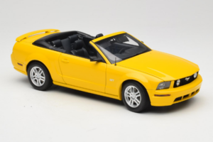 Ford Mustang GT S197 Καμπριολέ Screaming Yellow AUTOart 1:18 73062 Μέταλλο - εικόνα 6 από 8